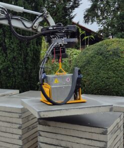 Hydraulisk fliseløfter med vakuum til montering på en minigraver