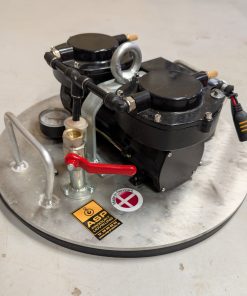 Electric manhole cover lifter
